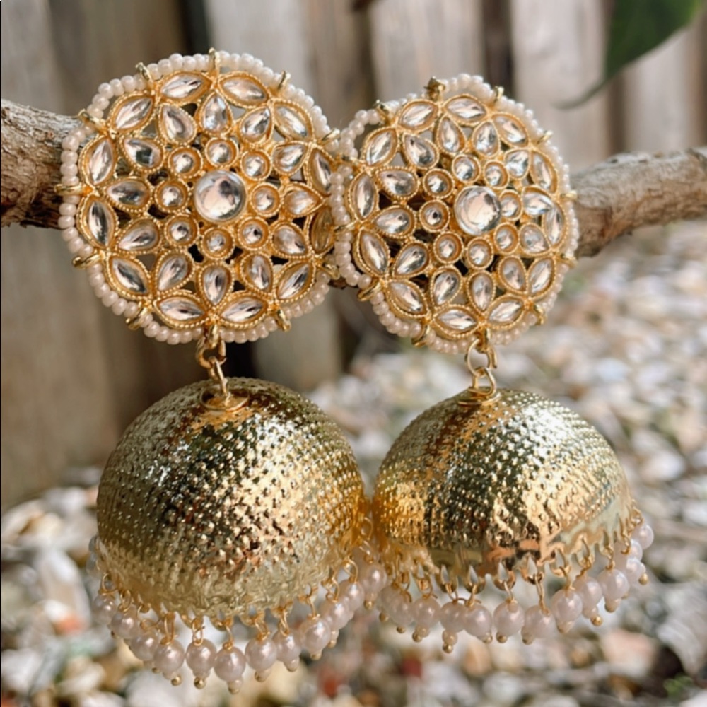 Flower earrings